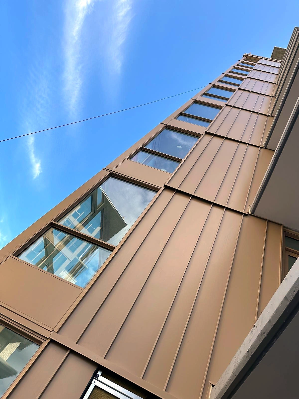 Standing-seam metal at a building corner